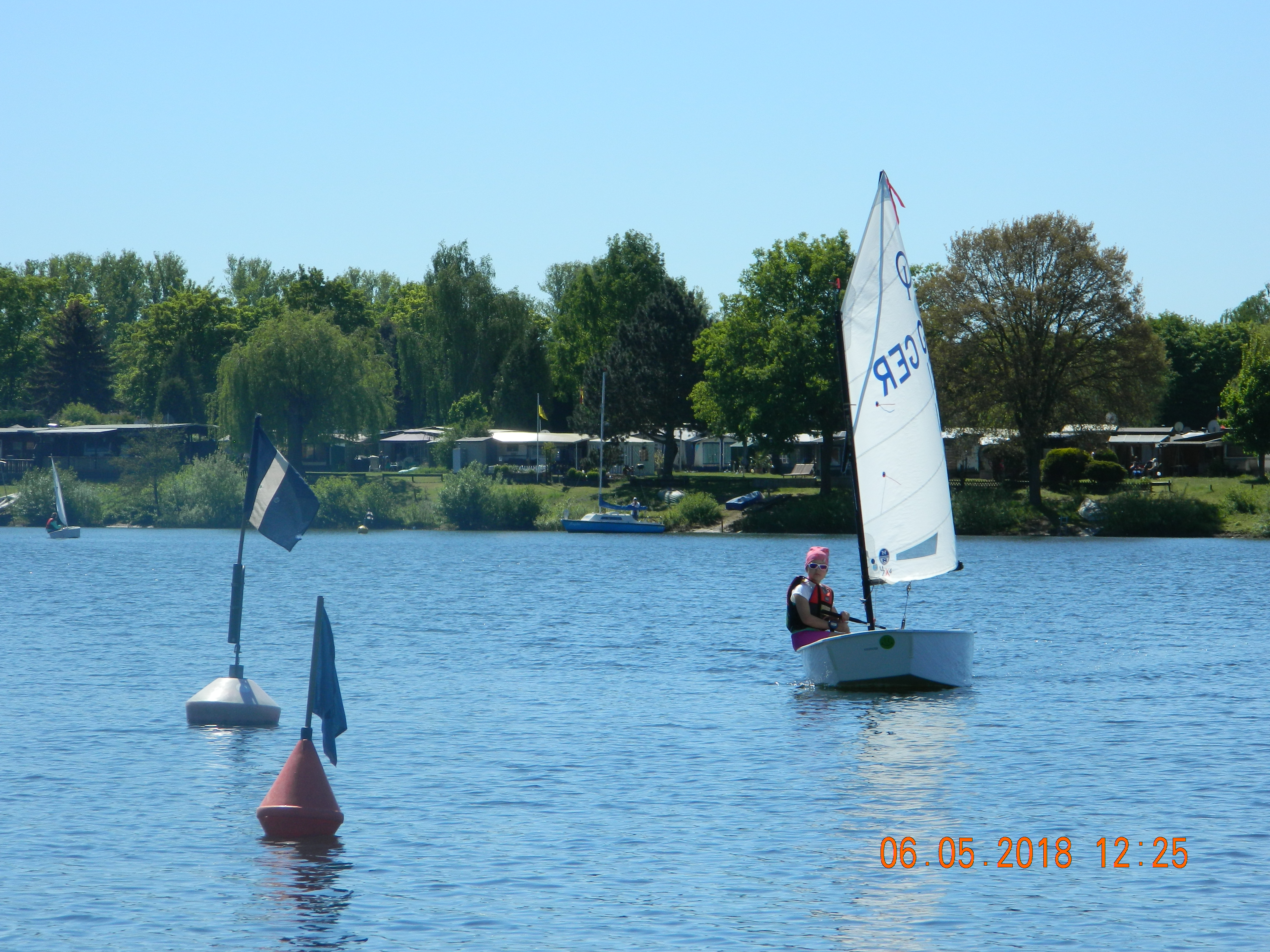 Mai 18 Entenregatta (30).JPG