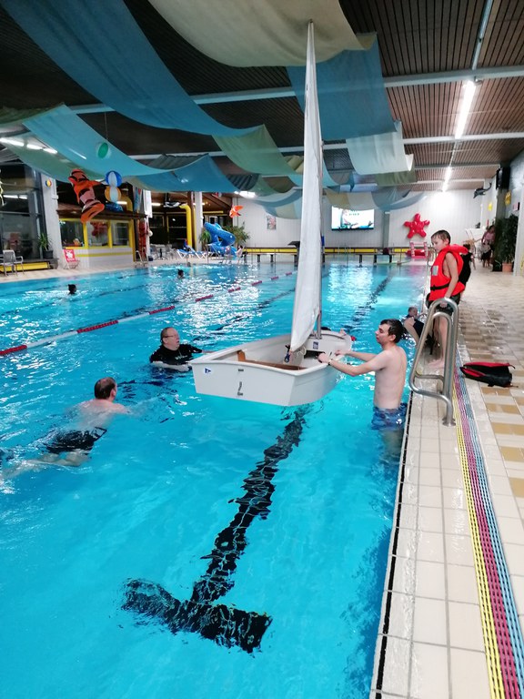 Kentertraining im Hallenbad Biebertal